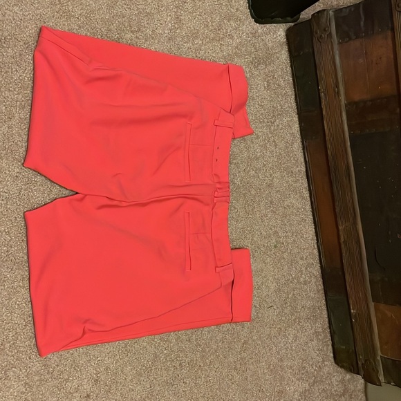 Express pink 00R dress capri/pants - Picture 2 of 3